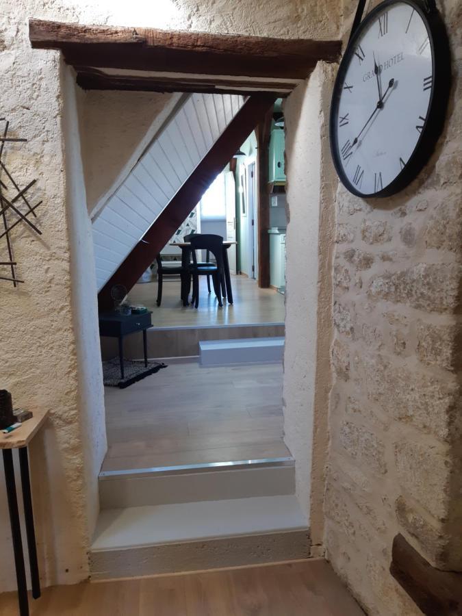 joli appartement 2 pers dans les remparts de Guérande Exterior foto